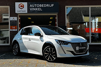 Peugeot e-208 EV GT 350 50 kWh *Geen AFL Kosten*PanoDak*Stoelver*Navi*Carplay*